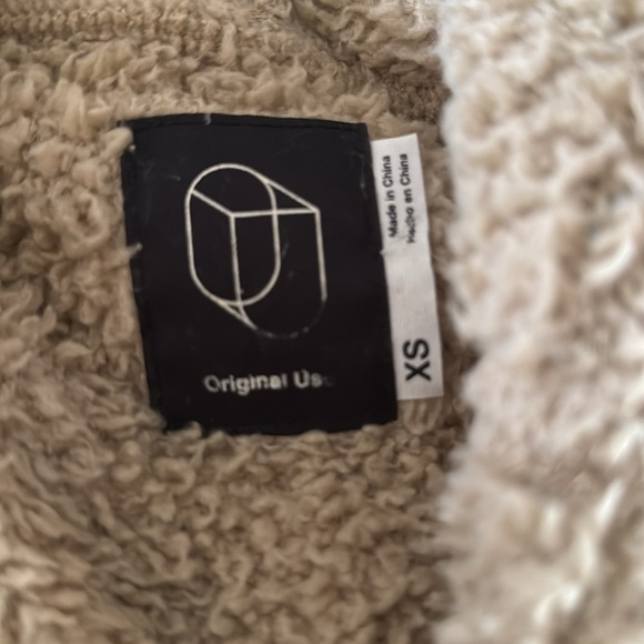 Original Use camel super soft 1/4 zip fleece kangarooo pocket hoodie fleece. XS - Picture 6 of 6